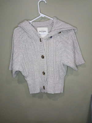 Cárdigan Abercrombie Fitch Bronceado Abotonado Manga Corta Suéter Grande Cuello Grande Foto 1 de 4
