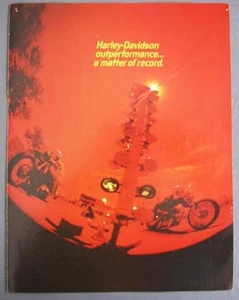 Original Vintage 1972 Harley Davidson Dealer Sales Brochure Model Line Up - Picture 1 of 6
