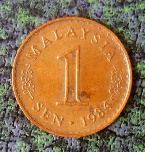 Malaysia 1984 Parliament Series 1 cent Copper Clad 'Uncleaned'- 'Nice Details'. - Picture 1 of 2