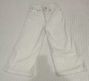 Teen/Women's American Eagle Wide Leg White long Capris-high waisted-sz 2 short - Picture 1 of 13