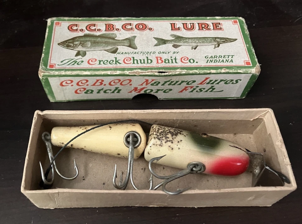 Señuelo articulado vintage THE CREEK CHUB BAIT C. C. B. CO. PIKIE caja original Foto 1 de 4