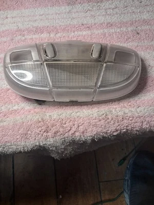 Ford F-150 Explorer Expedition 1999-2007 montaje de luz domo superior 99-07 Foto 1 de 3