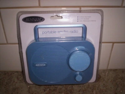 JENSEN MR-550 Portable AM/FM Radio with Aux Input jack NEW!! - Image 1 of 2