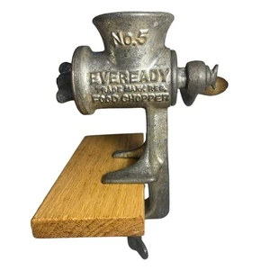 Antiker Eveready No.5 Lebensmittelzerkleinerer/Mahlwerk mit Holzgriff & 1 Klinge alles original - Bild 1 von 8