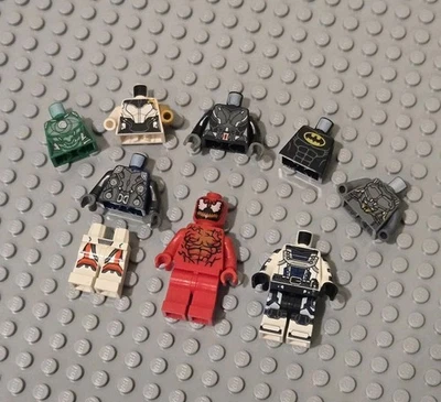 Lote de piezas de minifiguras LEGO Superhéroes: Carnage, Thor, Viuda Negra, Batman, ¡Más! Foto 1 de 3