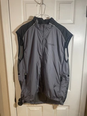 Men’s Xl Nike ACG All Conditions Gear Sleeveless Cycling Jersey - Image 1 of 4