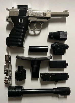 1984 G1 Transformers MEGATRON Decepticon Leader action figure complete Hasbro  - Image 1 of 4