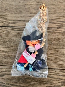 Vintage Halloween Flocked Witch Floral Pick Plant Stake With Tags New - Picture 1 of 6