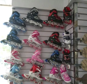 12 Slatwall waterfall Wine Skate Shoe Hanger Rack Hook Arm Retail shop slat wall - Bild 1 von 4