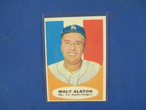 1961 Topps Baseball # 136 Walt Alston NMT + - Picture 1 of 2
