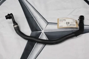 NEW Genuine Mercedes-Benz W204 C-Class OM651 Coolant Hose A2048307496 - Picture 1 of 12