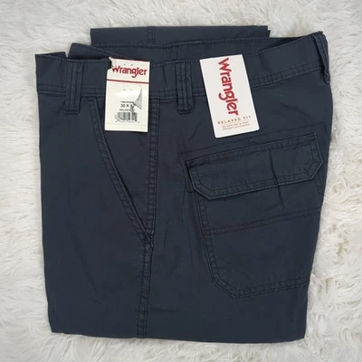 Men's Wrangler Relaxed Fit Ripstop Cargo Pants Blue Size 30x32 - Image 1 of 4