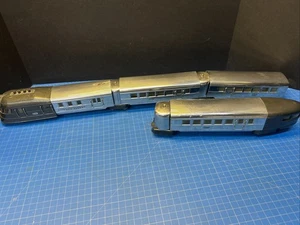 Lionel Prewar  Flying Yankee Streamliner Set 616 Loco w/two 617 & 618 Runs! - Picture 1 of 9