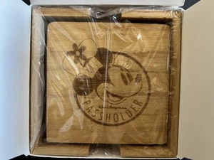 Walt Disney World Annual Passholder Minnie Mouse Wooden Coasters NIB - Picture 1 of 3