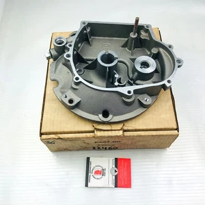 Tecumseh 32460 Mounting Flange Assembly Crankcase Oil Genuine OEM New Old Stock - Picture 1 of 9