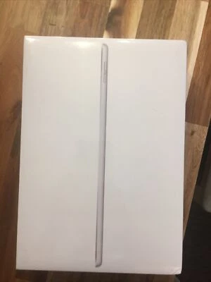 Apple iPad 9th Gen. 64GB, Wi-Fi, 10.2 in - Silver - Image 1 of 3