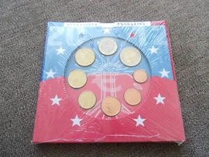 France 2012 coin set 1 cents 2 euro full year set 3,88 euro in official folder - Picture 1 of 4