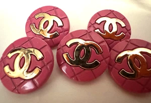 5 Chanel Buttons Quilted Metal Pink & Gold,  Iconic CC Logo, Signed 20mm - Picture 1 of 11