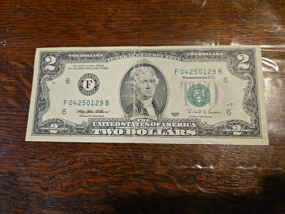2 Dollar Bill 1995 Series F Circulated Rare  Used Condition  - Image 1 of 4
