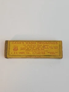 Antike J & J Cash's Textilschatulle mit gewebten Namen & Waschborten  - Bild 1 von 8