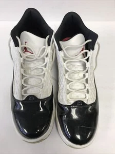 Air Jordan Mens Size 11.5 Sneaker Shoes Max Aura 2 White Gym Red Black - Picture 1 of 5