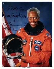 Shuttle Astronaut GUION S. BLUFORD, JR. Signed Photo