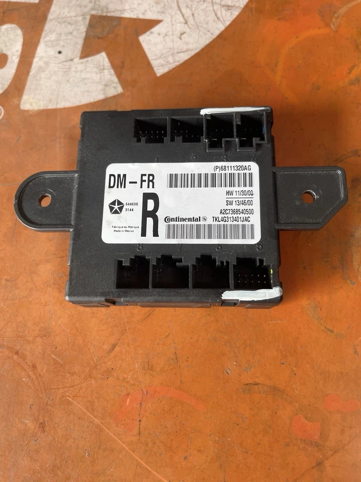 Dodge Durango Jeep Grand Cherokee 2015-2022 módulo de puerta lateral derecha P68111320AG Foto 1 de 1