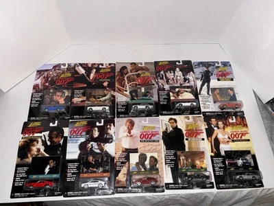 1998 Johnny Lightning James Bond 10 Car Complete Set Movie Card 007 Scene - Image 1 of 4