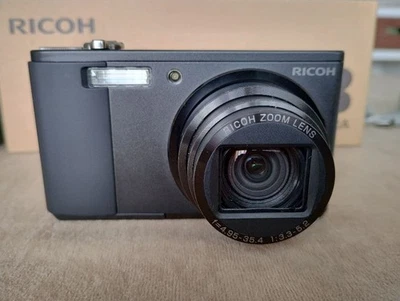 RICOH R8 Black Compact Digital Camera 10MP Tested Working Japan Seller - Image 1 of 4