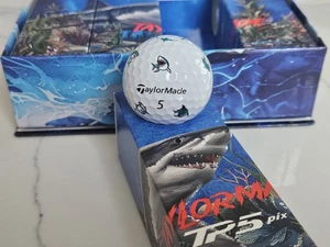 Pelotas de golf Taylormade TP5 Shark 2025 edición limitada - 1 manga 3 pelotas - Imagen 1 de 9
