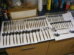12 Personen Besteckset von Fürst Besteck Rostfrei mit Goldeinlage 66 Teilig - Bild 1 von 10