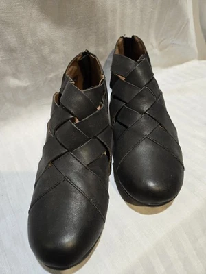 Zapatos de tacón bajo Cobb Hill tejido de laurel botín para mujer 7M Foto 1 de 4