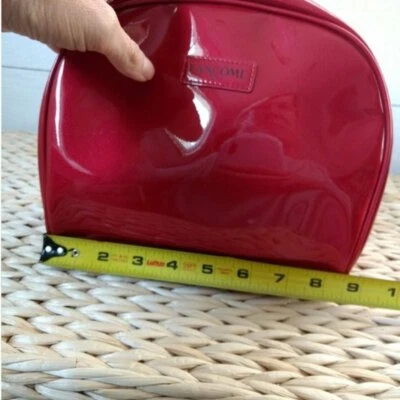 Bolsa de Maquillaje de Viaje Lancome Paris Artículos de Aseo en Rojo Foto 1 de 4