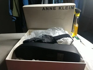 Anne Klein TEE02 Black Faux Fur Platform Sandals Women Sz 9 (B,M) - Picture 1 of 11