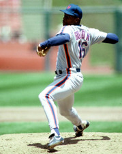 1987 DWIGHT GOODEN New York Mets BASEBALL ACTION Glossy Photo 8x10 PICTURE WOW!