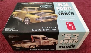 AMT 1953 Ford Pickup Truck 3-In-1 Plastic Model Kit 1:25 Scale New Open Box - Picture 1 of 2