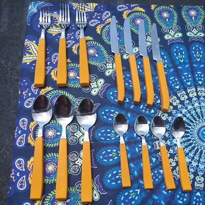 Cubiertos Gibson Home 14 PC asas naranjas Foto 1 de 4