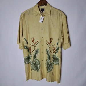 NWT Neiman Marcus Hawaiian Shirt Mens Small 100%-Rayon Button Up Paradise - Picture 1 of 20