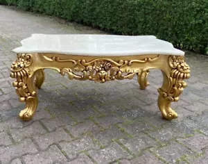 Table Vintage 1940s Italian Baroque Beech Coffee with Beige Marble Top - Picture 1 of 13