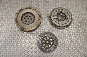 BMW 1 F21 116i 2014 RHD Clutch Kit Flywheel 7621180 7614327 7614325 14569968 - Picture 1 of 11