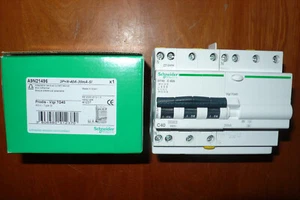 DISJONCTEUR DIFFERENTIEL TETRA 40A 30mA TYPE A et SI SCHNEIDER ELECTRIC 40AMPERE - Picture 1 of 12