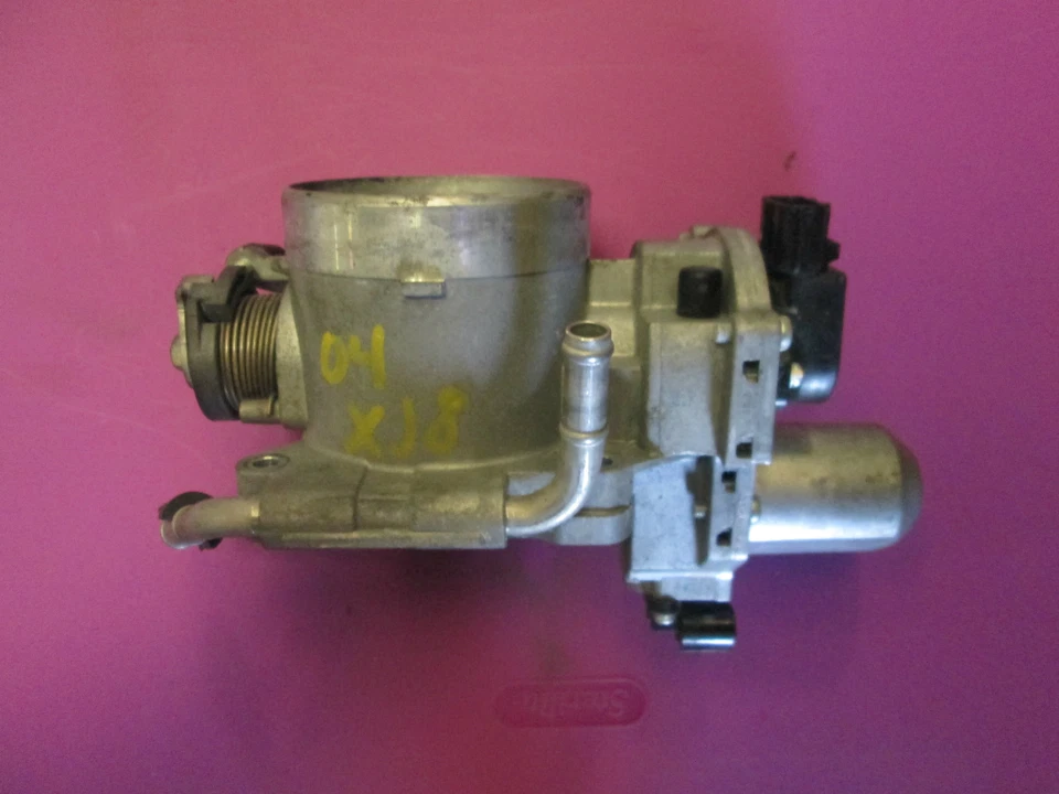 JAGUAR XJ8 XJ8L VANDEN PLAS TROTTLE BODY & SENSOR 2W939F991AE DENSON  Foto 1 de 3