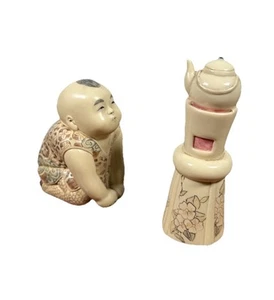 Vintage Netsuke Japanese Resin Sculptures - Young Waiting Boy & Teapot - Picture 1 of 8
