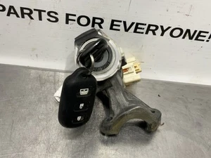 2004-2006 TOYOTA CAMRY STEERING IGNITION SWITCH LOCK WITH KEY OEM - Picture 1 of 11