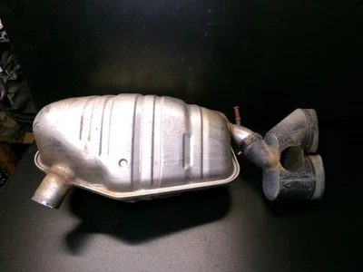 Silenciador escape trasero izquierdo 2114911001 03-09 mercedes-benz w211 e350 e280 e320 Foto 1 de 4