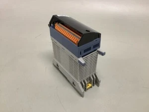 MX125MKCM10    - YOKOGAWA  -    MX125-MKC-M10       Output module  RECONDITIONNÉ - Imagen 1 de 3