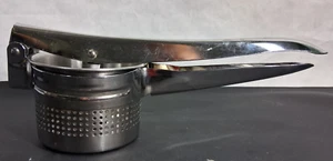 Stainless Steel Potato Masher Ricer Press Large Fruit Citrus Juicer Presser - Picture 1 of 6
