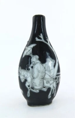 Botella de tabaco de porcelana blanca y negra de la dinastía Qing china de 3" de alto x 1,5" de ancho Foto 1 de 4