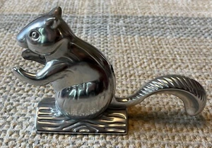 Nutcracker Squirrel - Picture 1 of 4