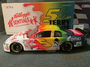 Action NASCAR 1:24 Auto Terry Labonte #5 Kellogg's K-Sentials 1999 Chevy 1/8004 - Bild 1 von 11
